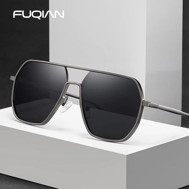 Photochromic sunglasses