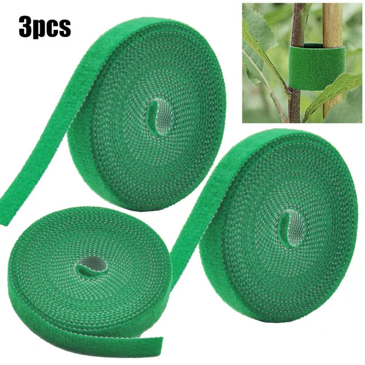 Plant bandage with hook